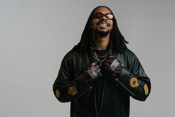 Эрик Архитектор из Flatbush Zombies скучает по своей клавиатуре BlackBerry