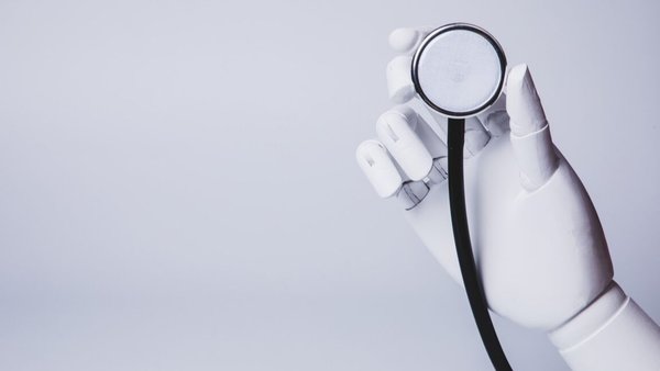 На Feature.AI подали в суд из-за чат-бота, утверждающего, что он настоящий врач с лицензией