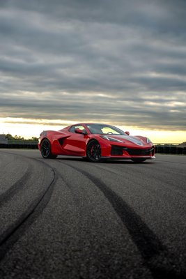 Corvette Grand Sport X обеспечивает производительность Porsche 911 за небольшую цену.