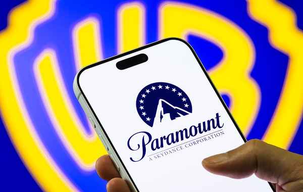 Великобритания может вмешаться в процесс поглощения Paramount Warner Bros. Discovery