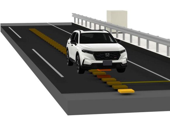 Honda покажет в деле технологию беспроводной зарядки электромобилей прямо на ходу