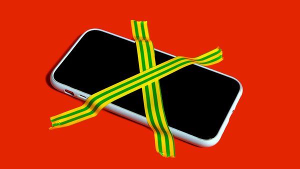 Гражданам России посоветовали «перейти на Android» после того, как Apple заблокировала ключевые российские приложения