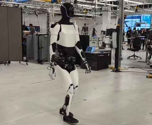 Tesla пришлось «обделить» роботов памятью — Optimus лишился трети оперативки